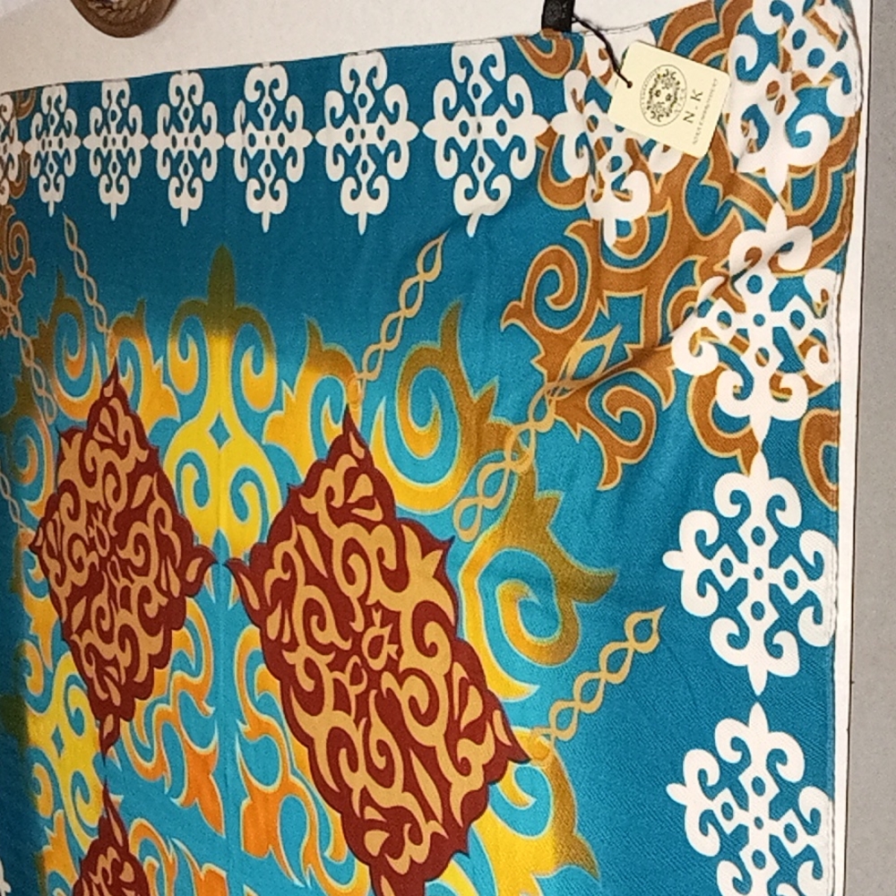 Brand new Nika multicolor 41"×41" scarf